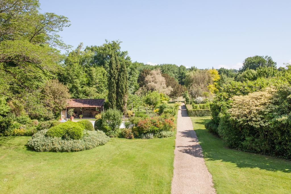 Bed and Breakfast Domaine Labattut Saint-Astier  Zimmer foto